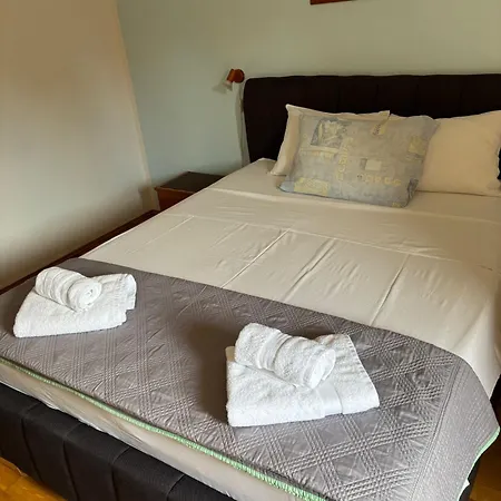 Novak Apartment *